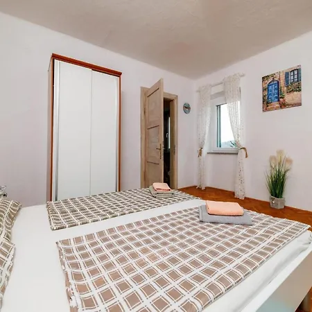 Adorable With Bubble Bath Сasa de vacaciones Bribir (Primorje-Gorski Kotar)