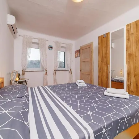 Adorable With Bubble Bath בית נופש *