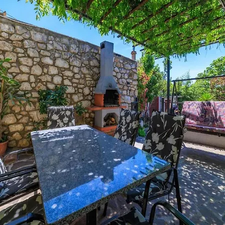 Nyaraló Adorable With Bubble Bath And Outdoor Kitchen *