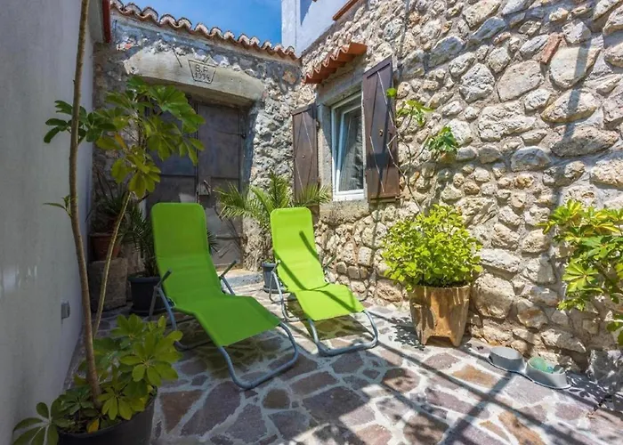 Tatil Evi Adorable With Bubble Bath